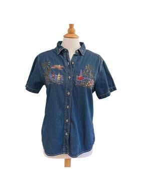 Vintage Bobbie Brooks Short Sleeve Denim Button Down Embroidered Tropical M